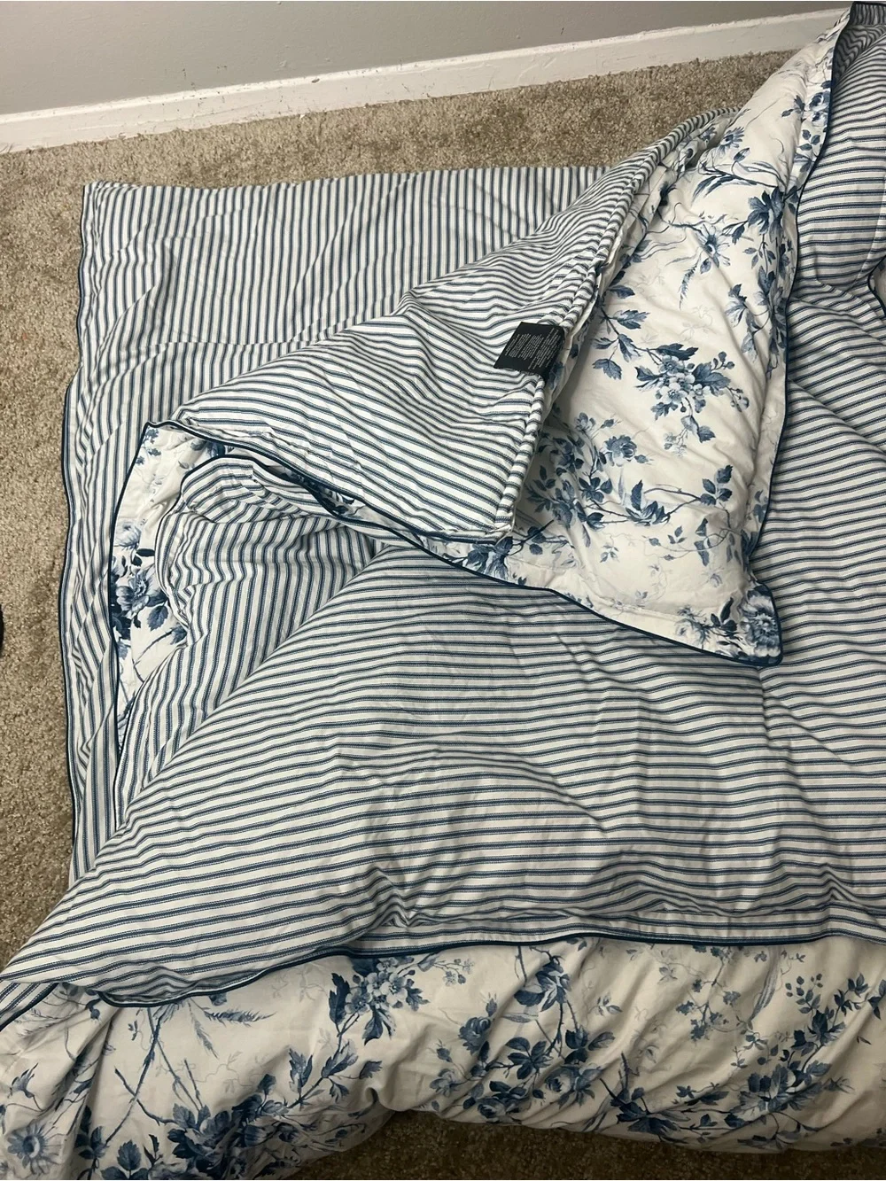 Ralph Lauren Annie floral queen comforter reversible